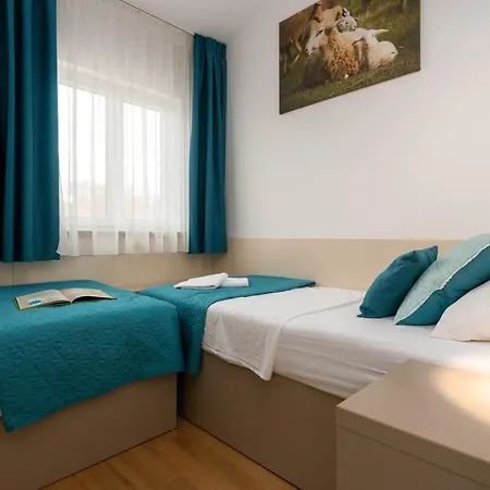 アパート Grota *